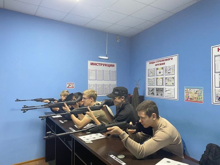 1IG17958838 07